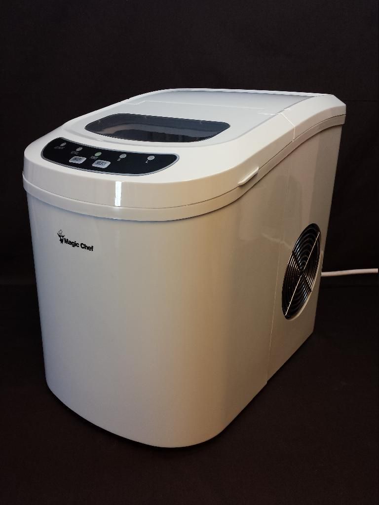 Magic Chef 27lb Portable Countertop Ice Maker MCIM22W eBay